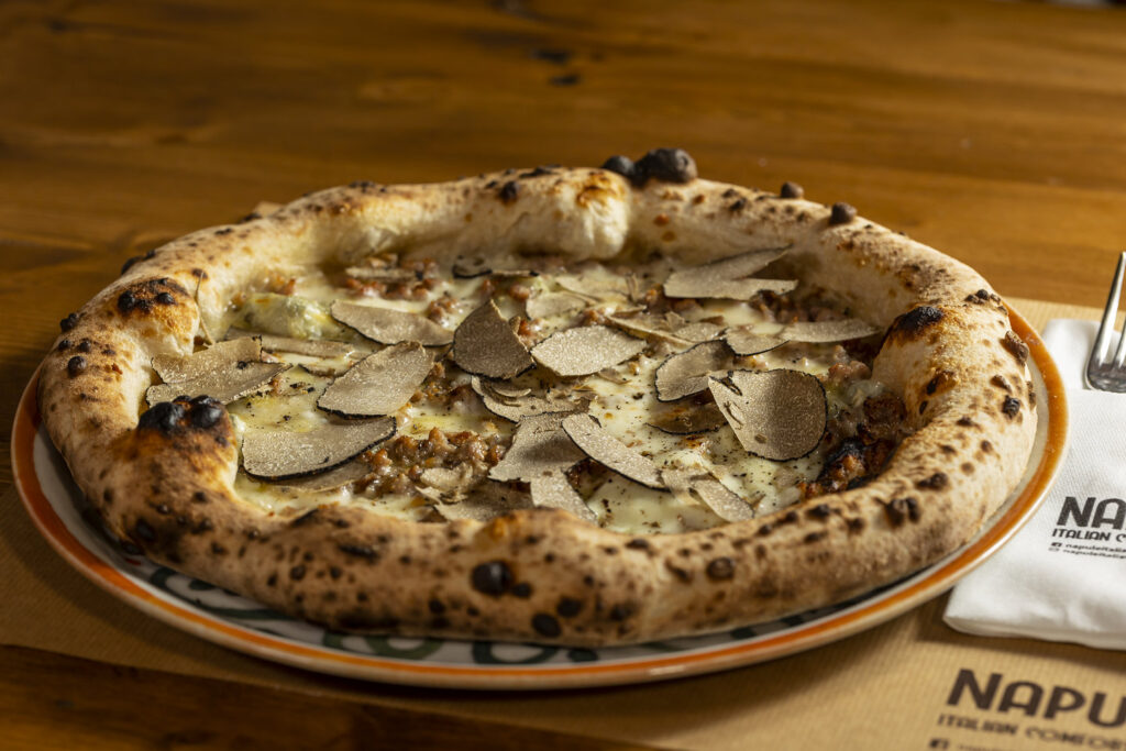 pizza trattoria napole zoga